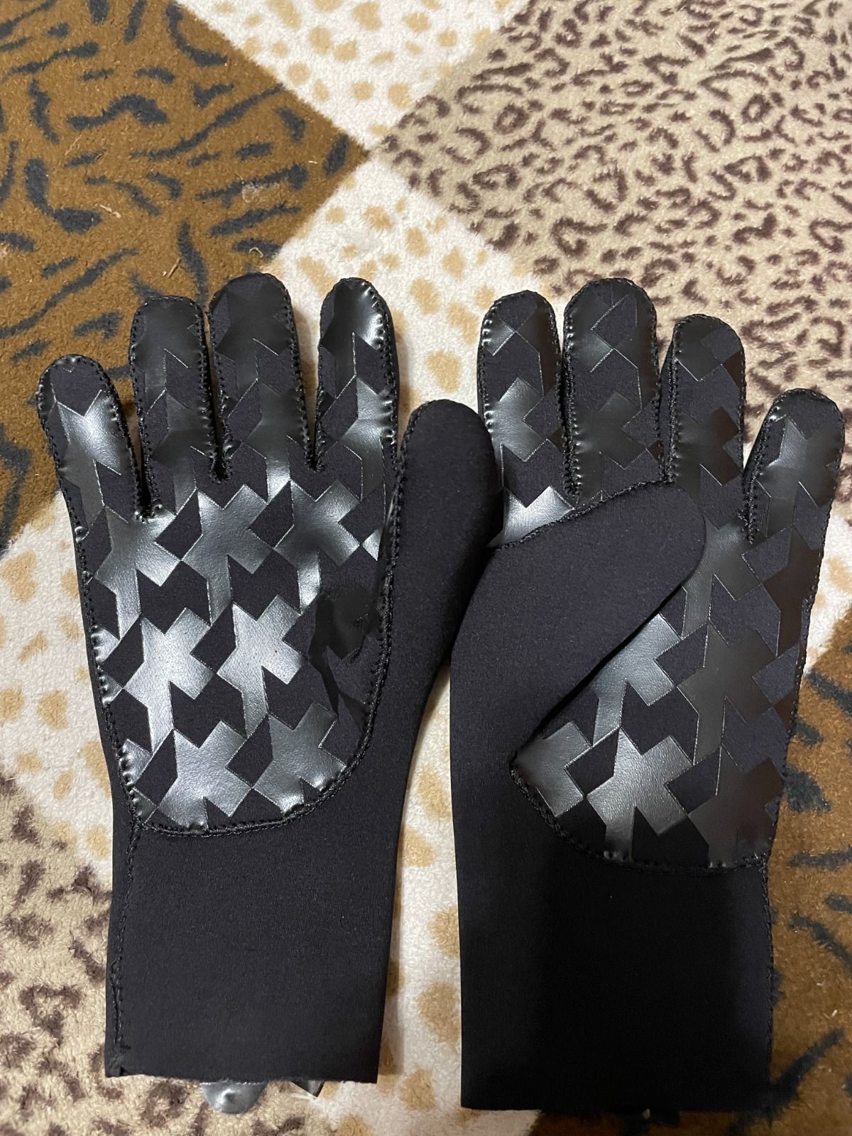 Перчатки ASSOS GT RAIN GLOVES