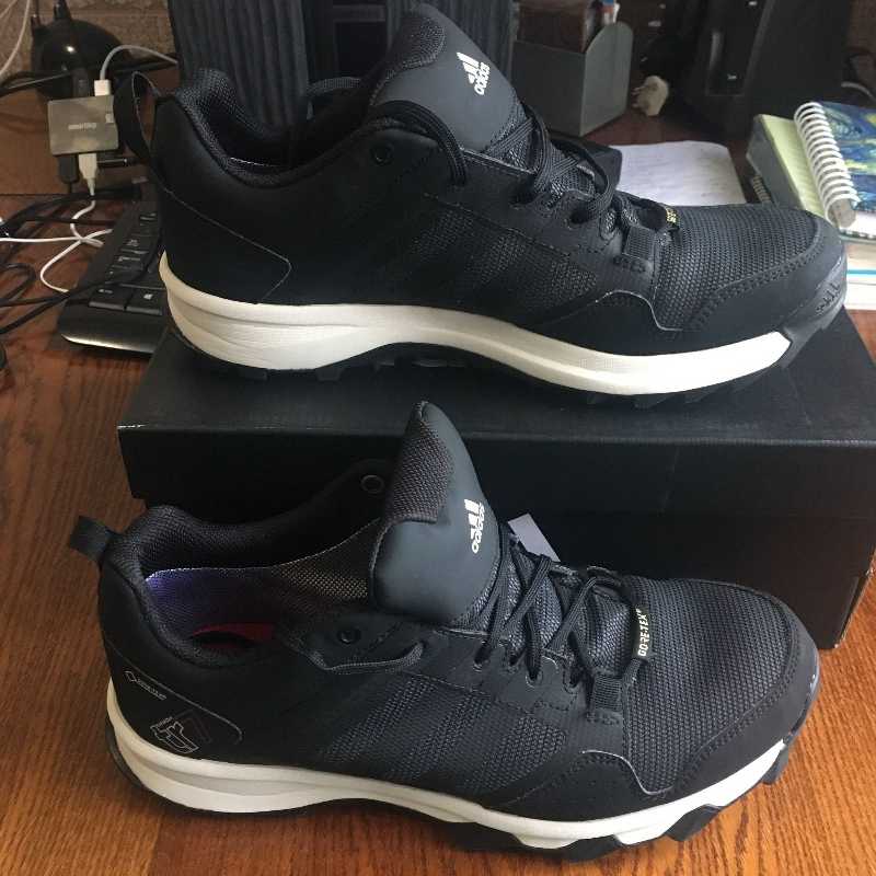Треккинговые кроссовки Кроссовки Adidas KANADIA Gore-Tex 40,5