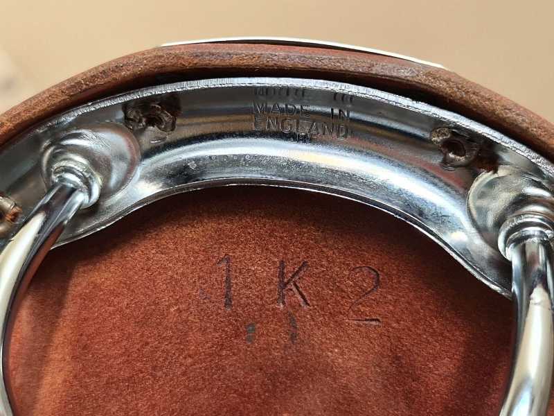 Седло Brooks Professional