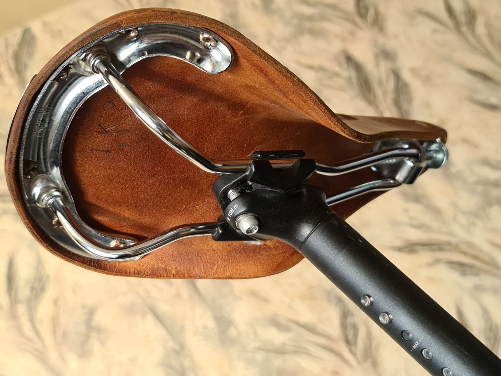 Седло Brooks Professional