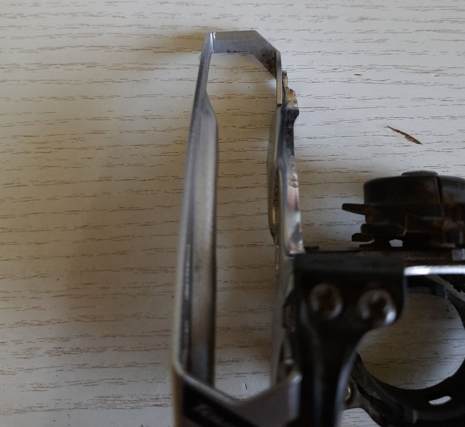 Переключатель передний Shimano Tourney FD-TY700