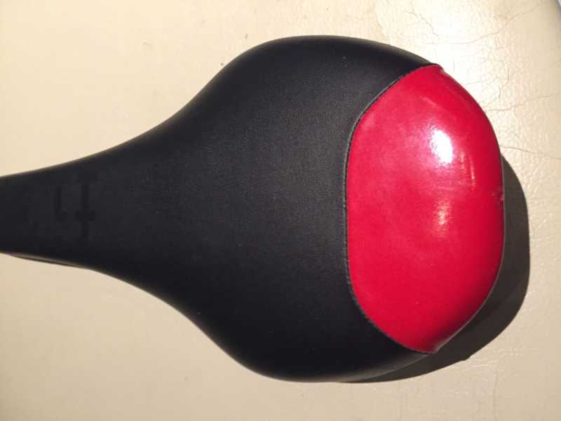 Седло Fizik TUNDRA 2 черное, белый нос (Италия)Карборейлы б.у.