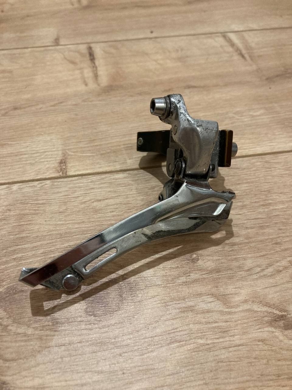 Новые переклюки Ultegra, Б/у переклюк tiagra, шатуны, педали, цепь