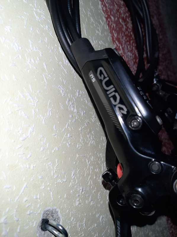 Sram GUIDE rs