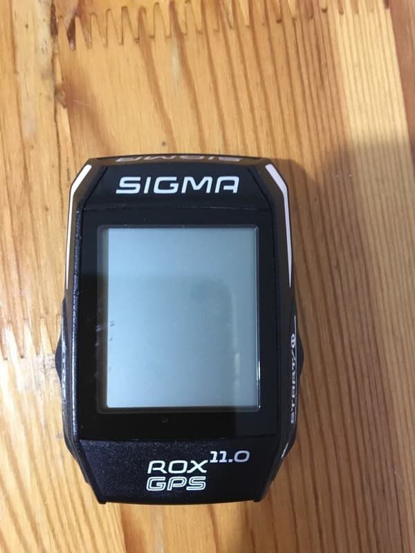 Sigma GPS Rox 11