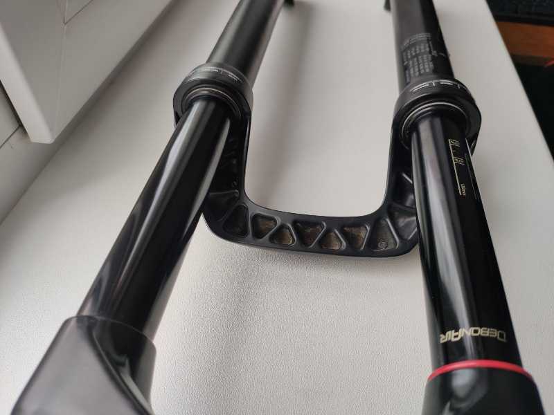 Вилка Rock Shox Sektor rl 27,5 offset 46 150mm 2019