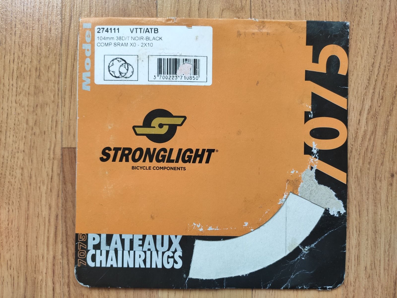 Звезда Stronglight 104mm 38T 2x10