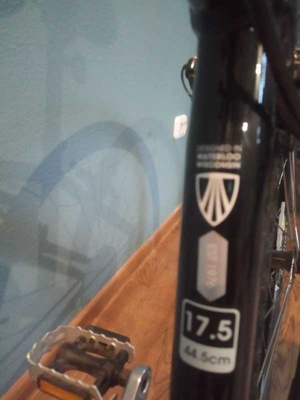 TREK FX 7 28