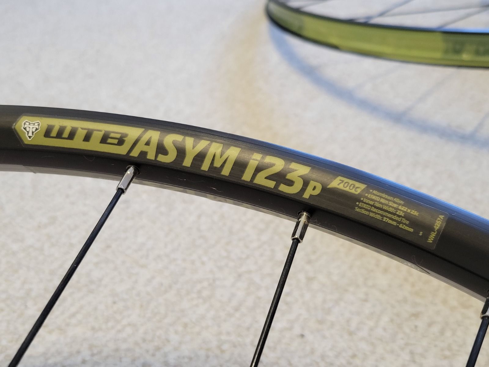 Колеса WTB, Shimano 28