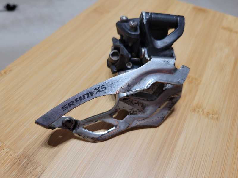 Передний переключатель SRAM X5, 10-скор. 2х10 34,9 мм