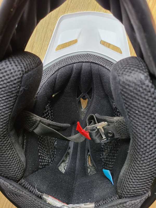 Шлем Фуллфейс SixSixOne Rage (S-ка 55-56см)