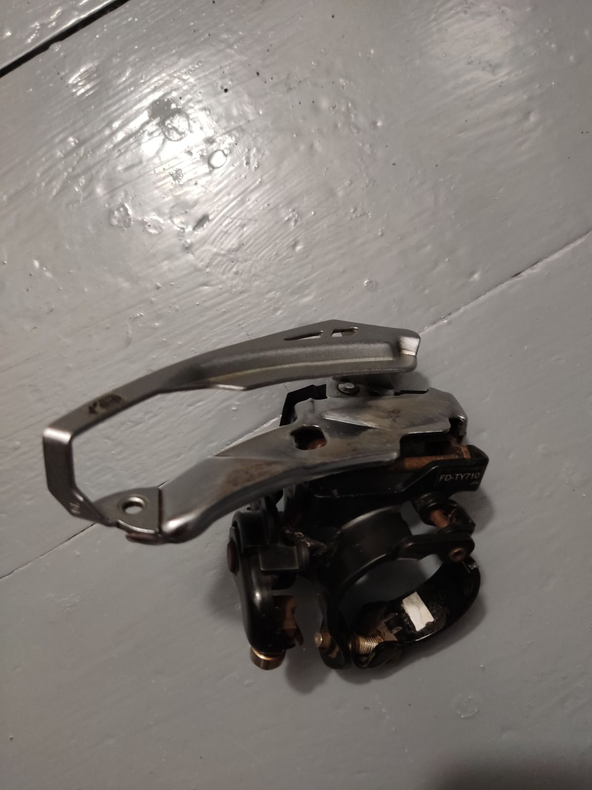 Передний переключатель Shimano Torney FD-TY710