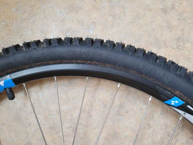 Покрышка зимняя Continental Spike Claw 240 26x2.1