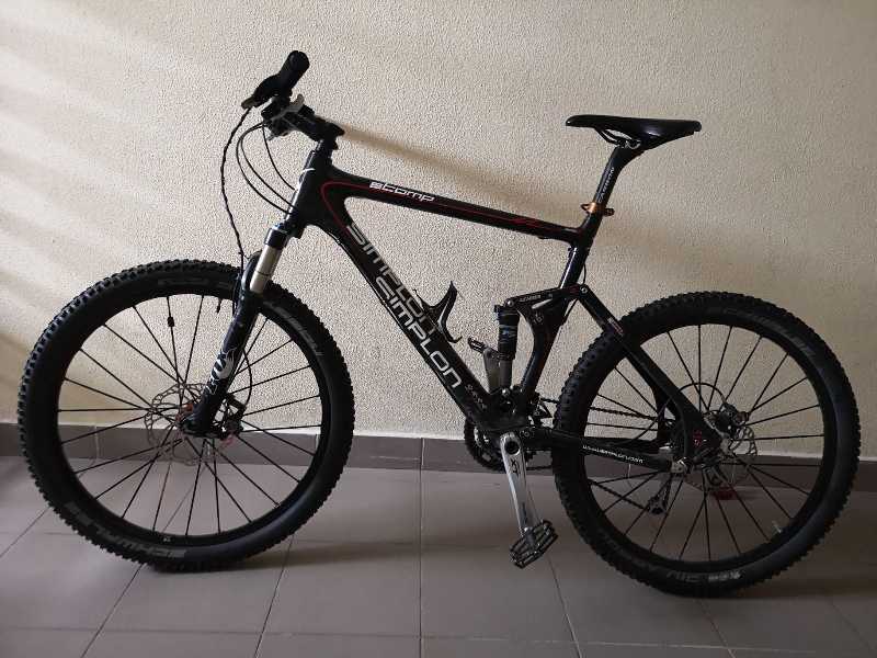 Карбоновый двухподвес Simplon corbon stomp.