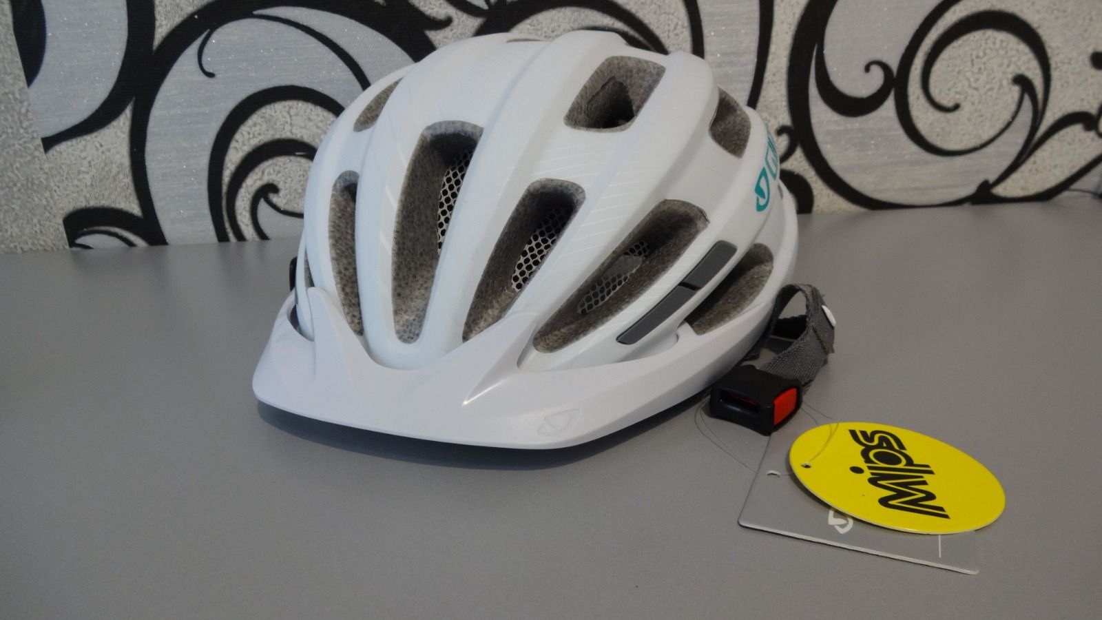 Giro Vasona MIPS Unisize