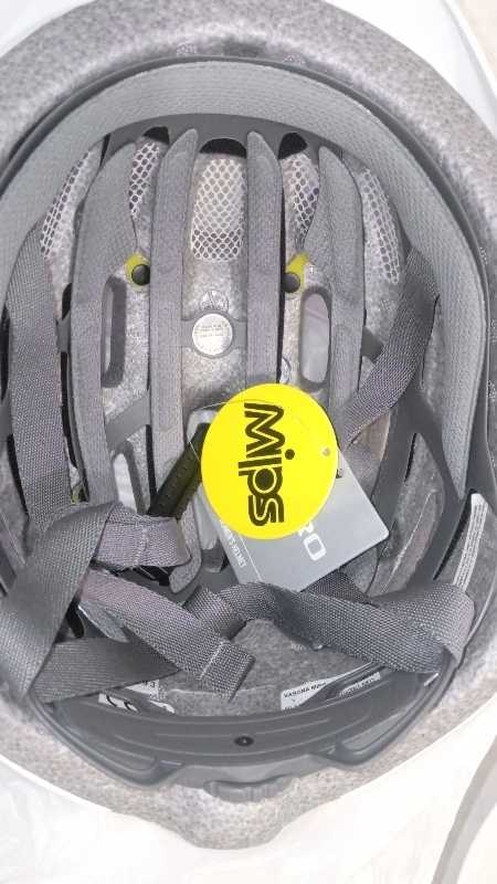 Giro Vasona MIPS Unisize