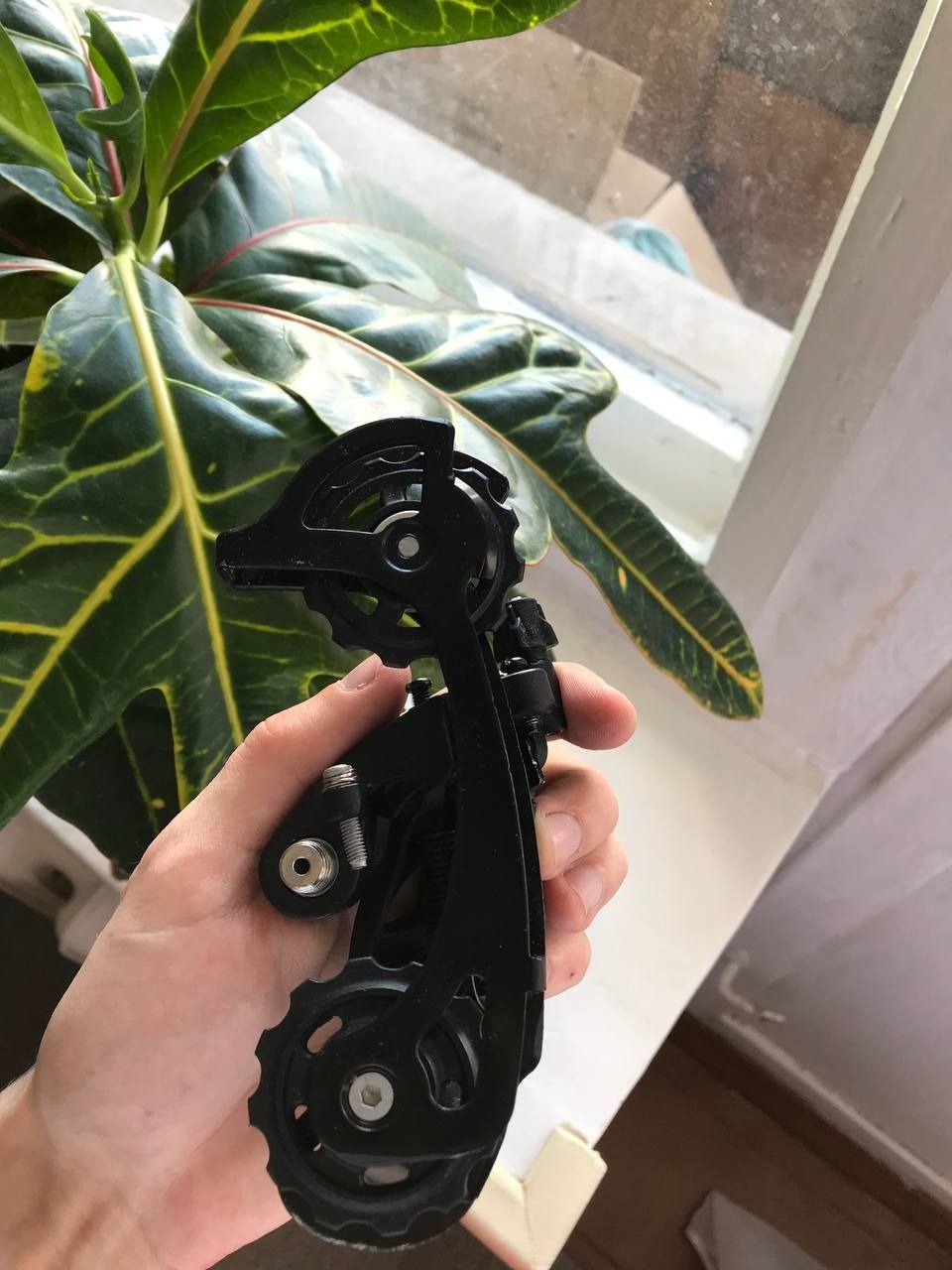 Переключатель задний Microshift RD-M46L 9 ск