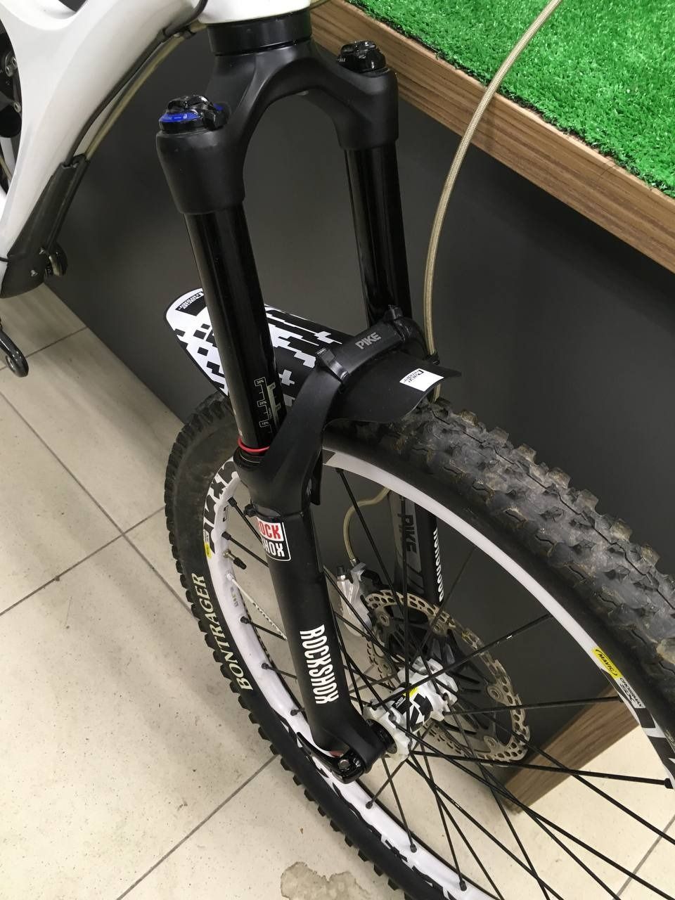 Ibis Mojo HD Carbon 2012