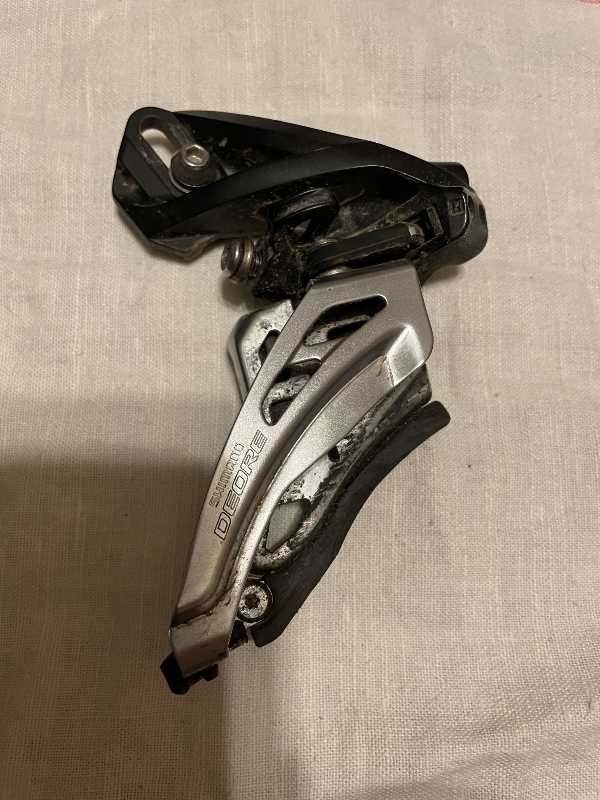 Переключатель передний Shimano Deore FD-M617-D