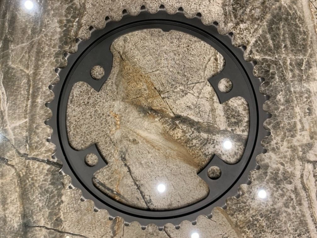 Передняя звезда Shimano Ultegra 8000, 39t, 4x110