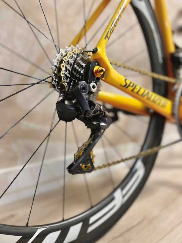 Шоссейный велосипед specialized