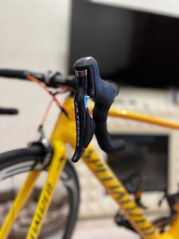 Шоссейный велосипед specialized