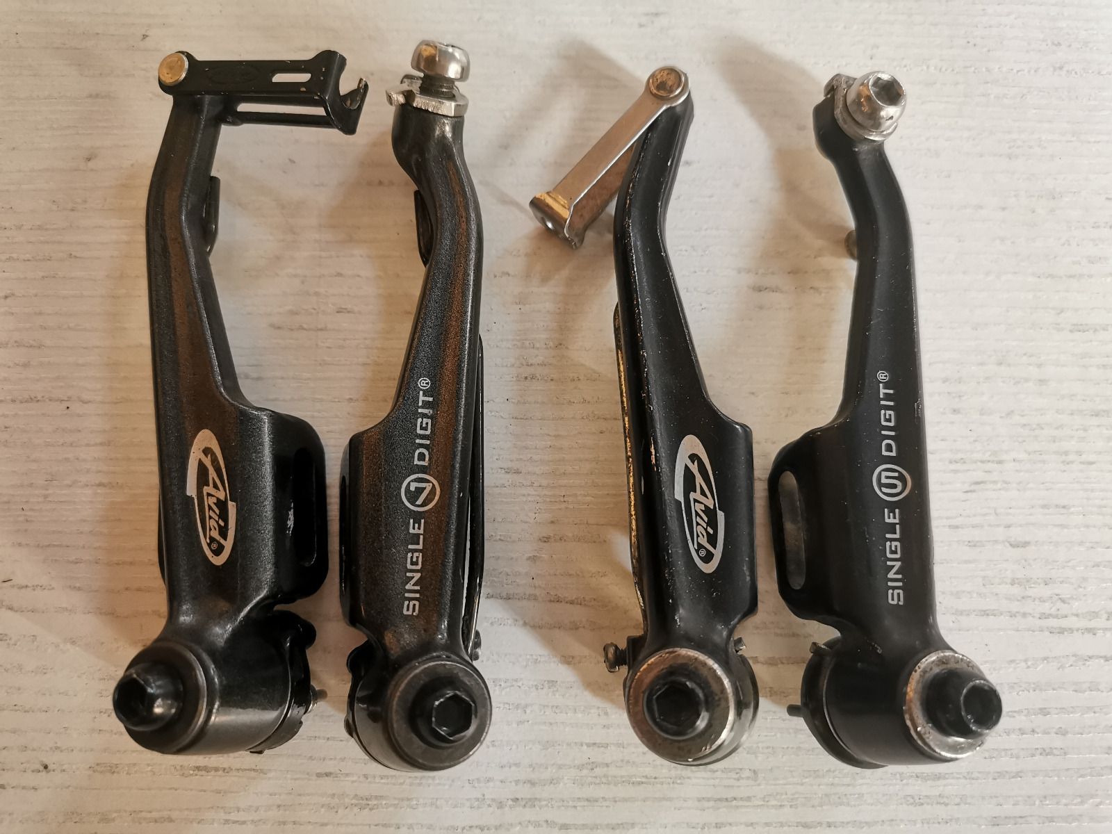 Тормоза Avid Shimano Deore LX XTR V-Brake параллельки