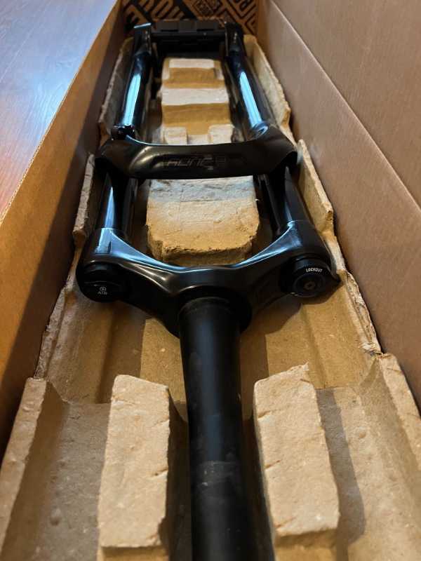 RockShox Judy SL  б/у 100 mm