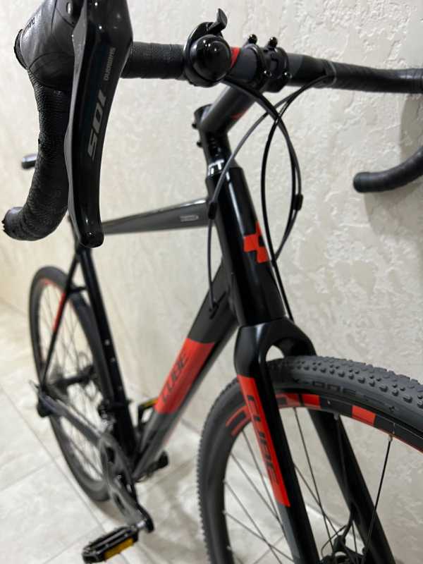 Cube Cross Race
