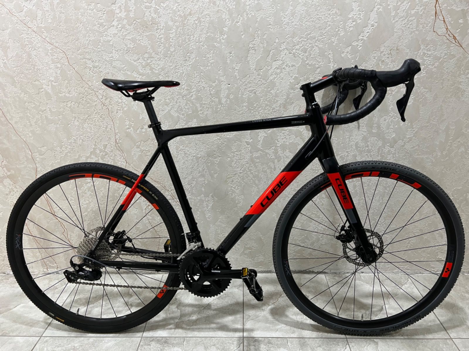 Cube Cross Race