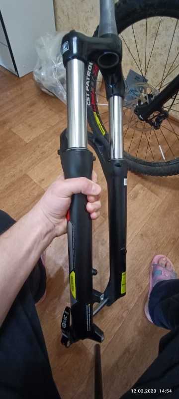 SR Suntour XCM34 140mm 15x110 27.5+