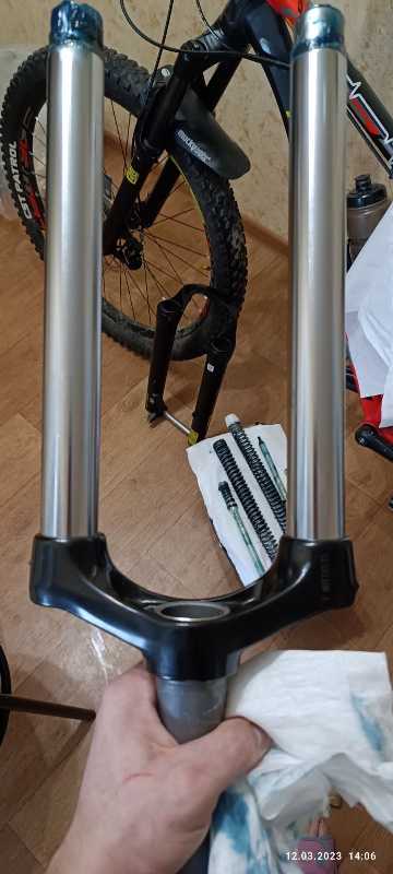 SR Suntour XCM34 140mm 15x110 27.5+