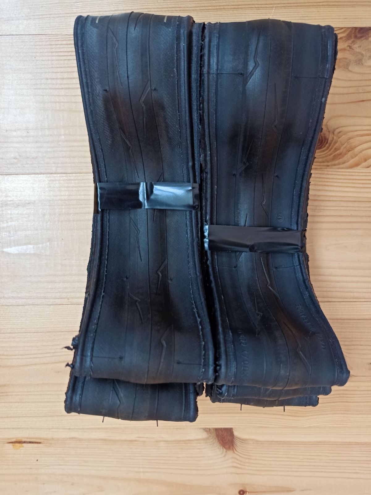 Покрышки Pirelli P Zero Velo clincher 700x25