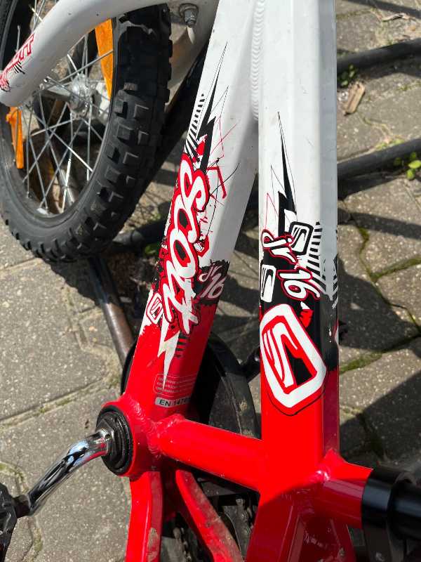 Детский велосипед SCOTT VOLTAGE JR16