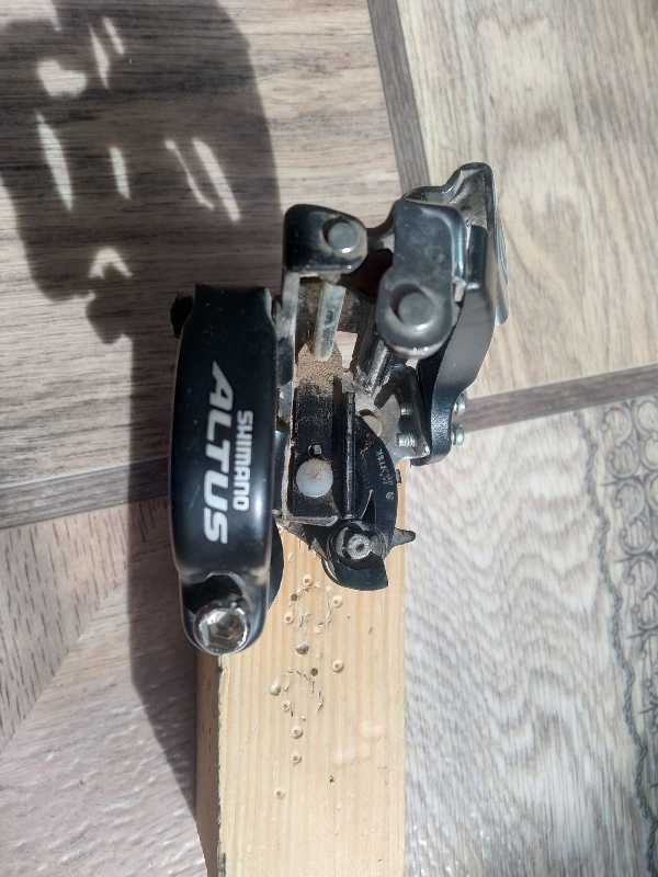 Переключатель передний Shimano FD-M310