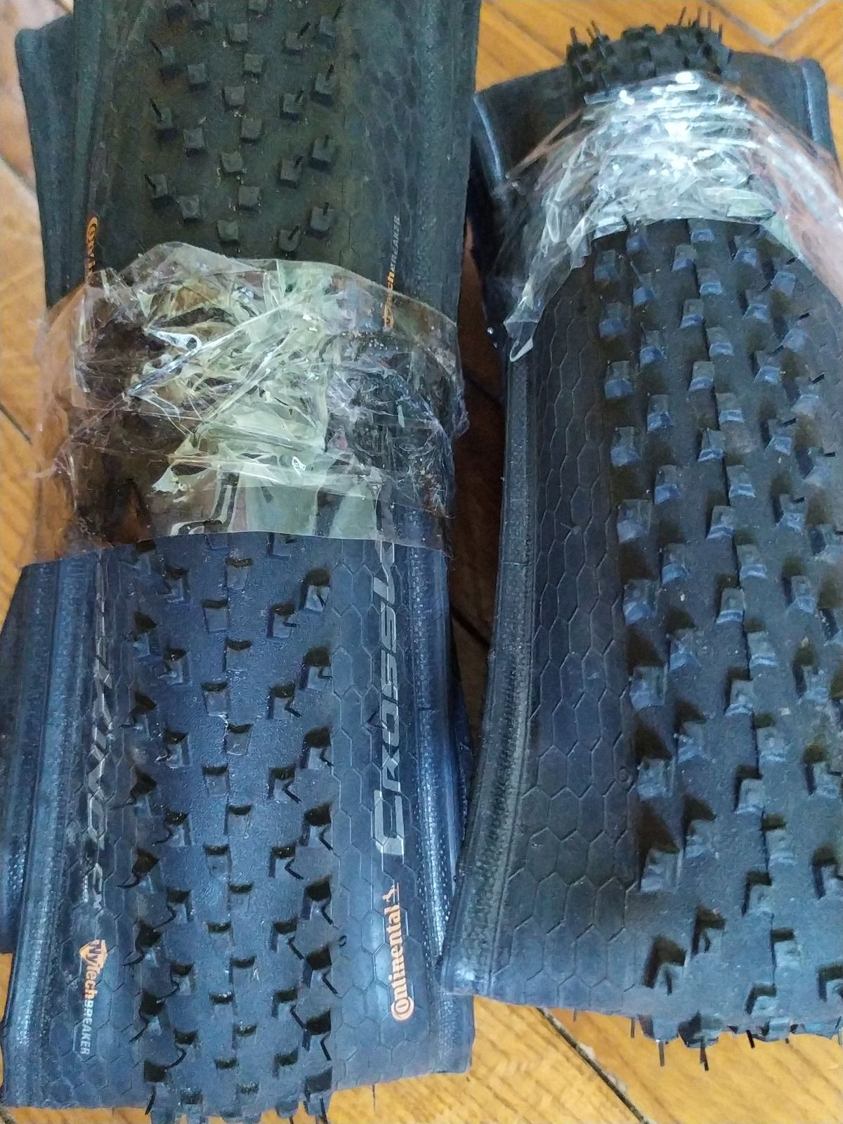 Покрышки Continental Cross King CX 35mm