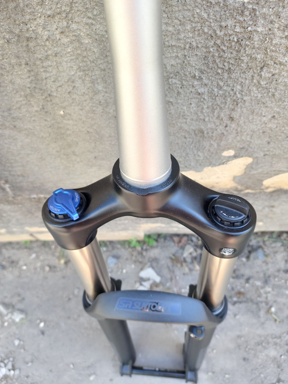 НОВУЮ вилку Sr Suntour XCR 27.5 BOOST