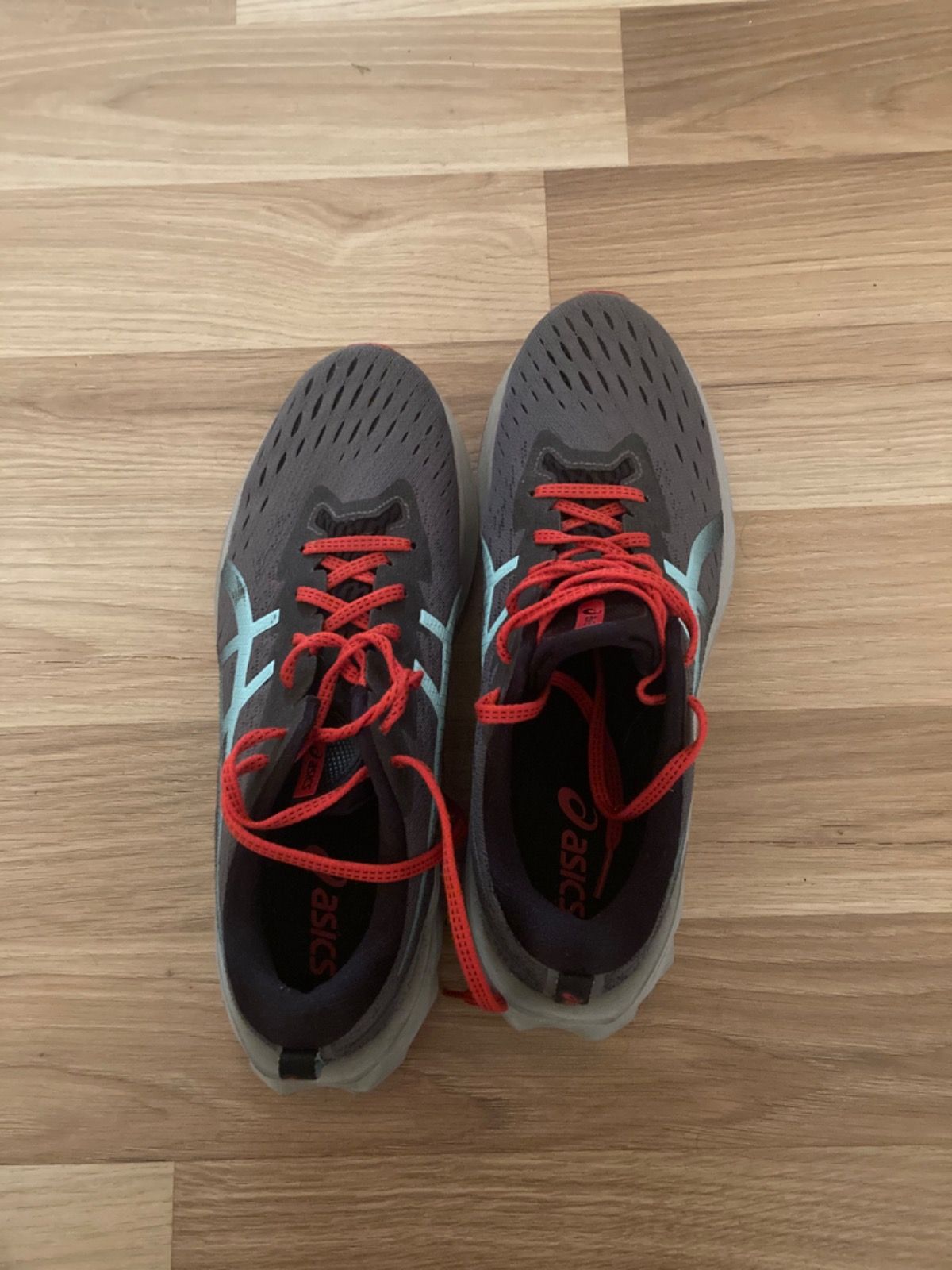 ASICS novablast 2