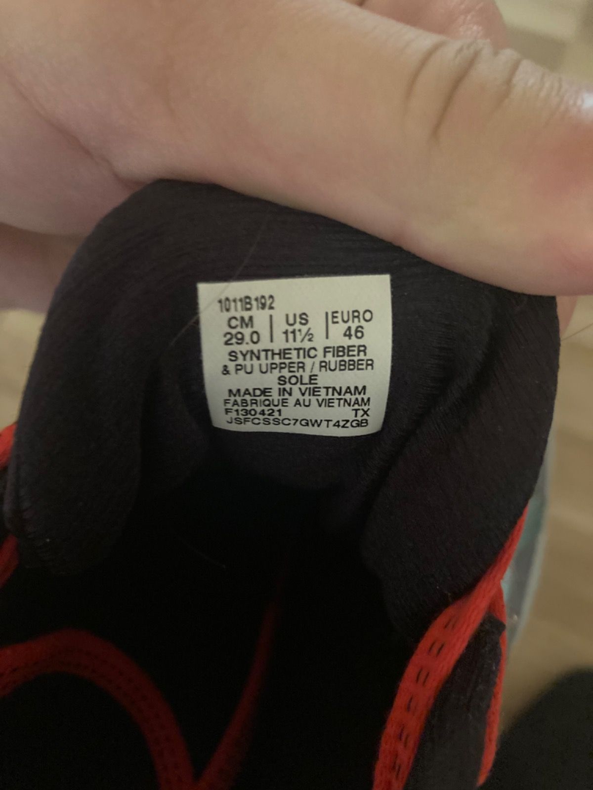 ASICS novablast 2