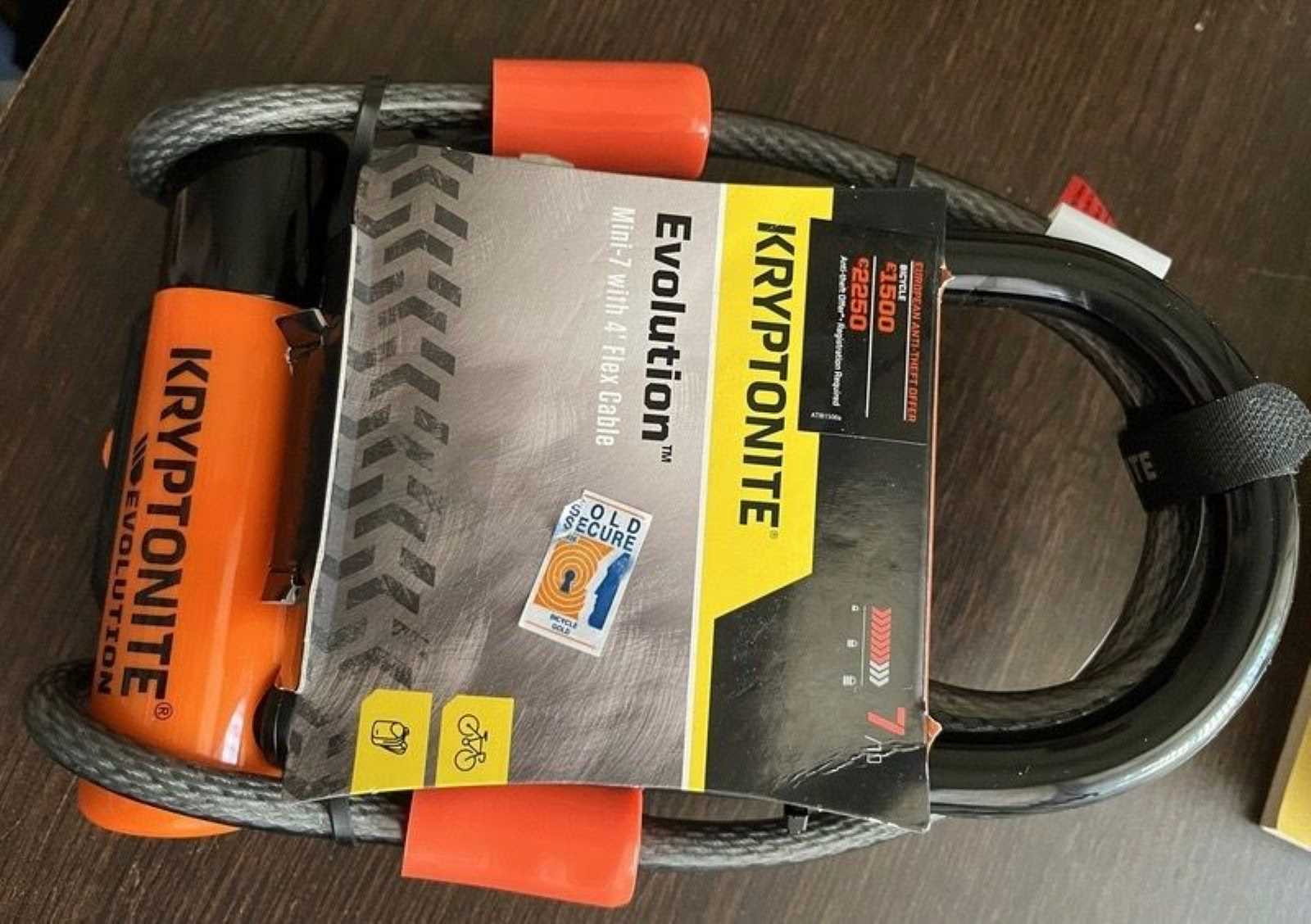 Велозамок Kryptonite U-lock Evolution Mini-7 с тросом