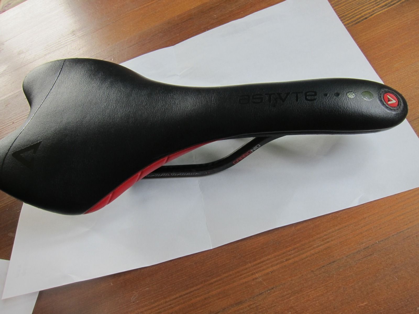Седло Astute (ASTVTE) Skylite SR Carbon rail б/у