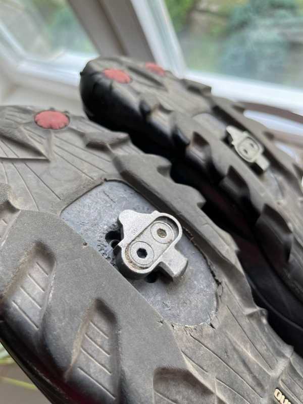 Педали контактные SHIMANO SPD PD-M540 с шипами