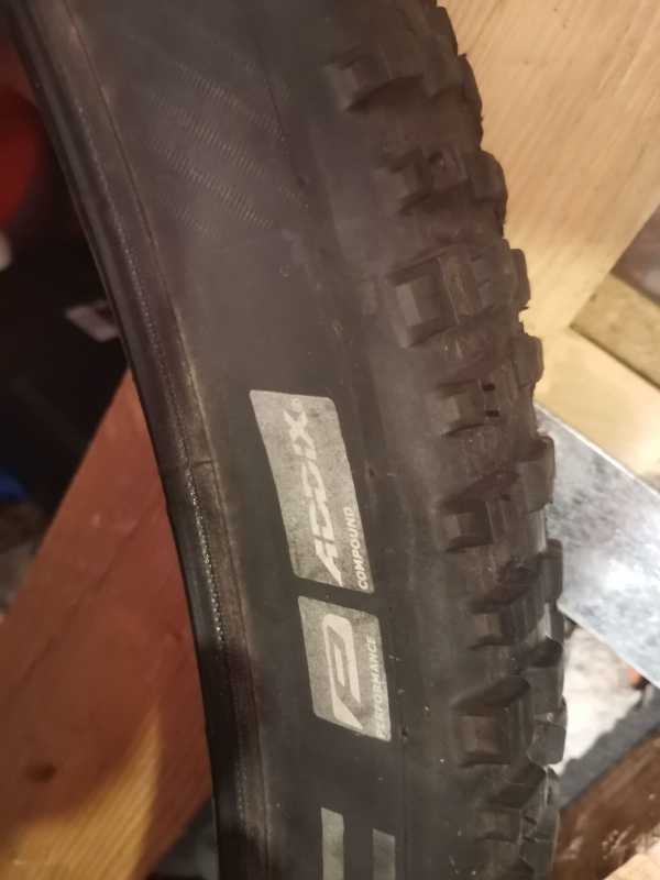 Покрышка Schwalbe 29*2.35