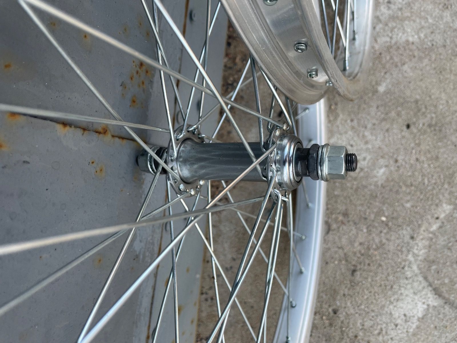 Колесо 20 дюймов, v-brake