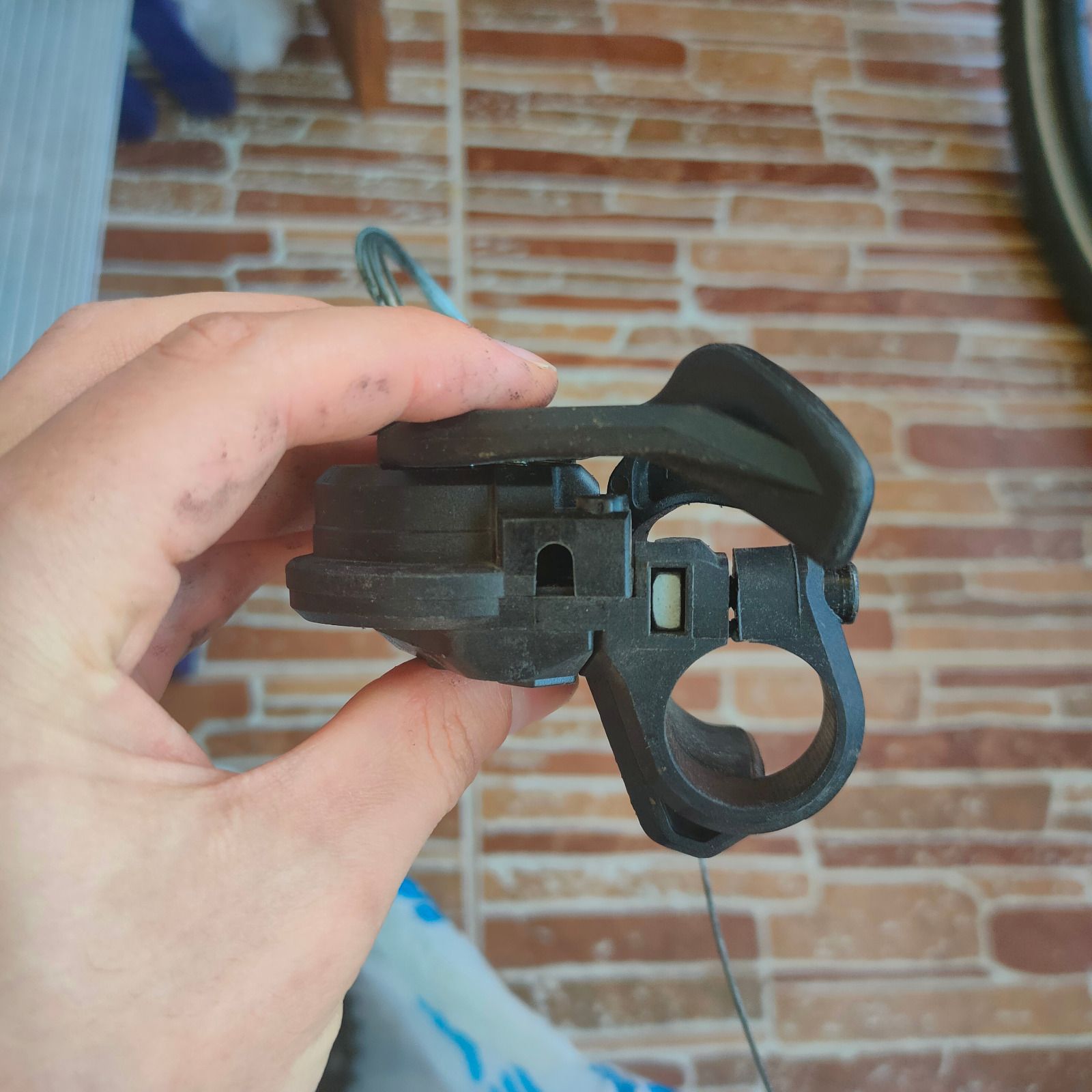 Шифтеры (манетки) MicroSHIFT 3x8