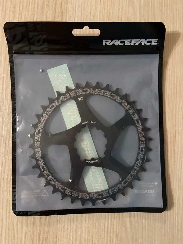 Передння звезда 36t Race Face Narrow Wide