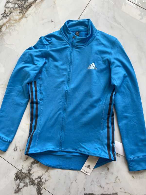 веломайку Adidas с длинным рукавом тёплую, размер S-XS