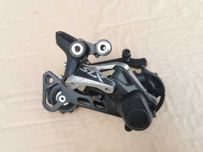Манетка и переключатель Shimano SLX XT 11 ск