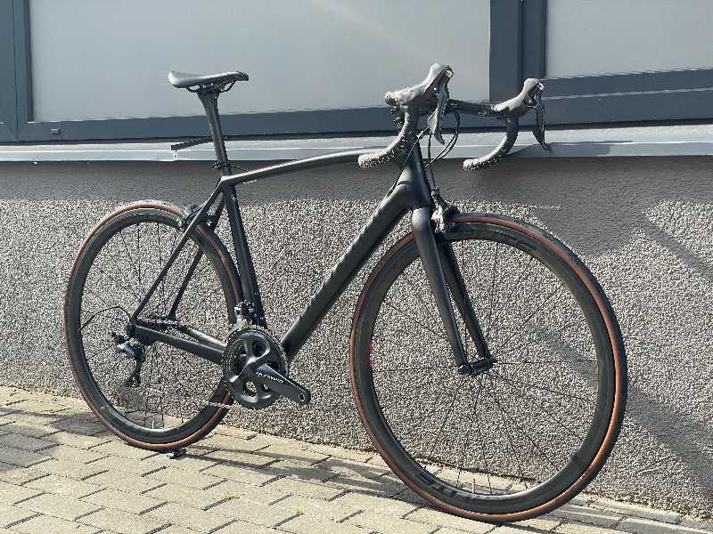 Фуллкарбо шоссер Specialized Tarmac SL4