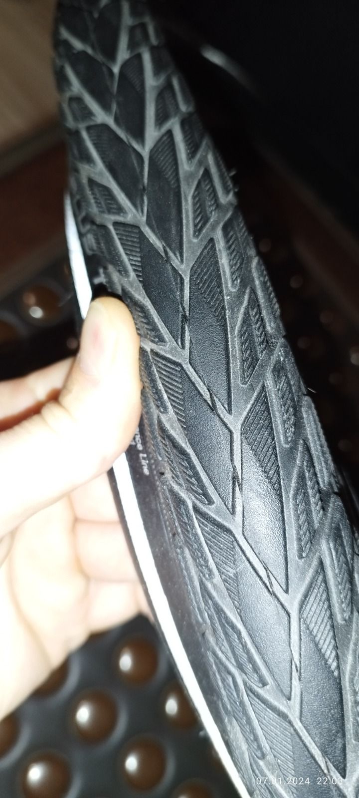 Schwalbe plus tour 622(700)-47 28(29)-1.75